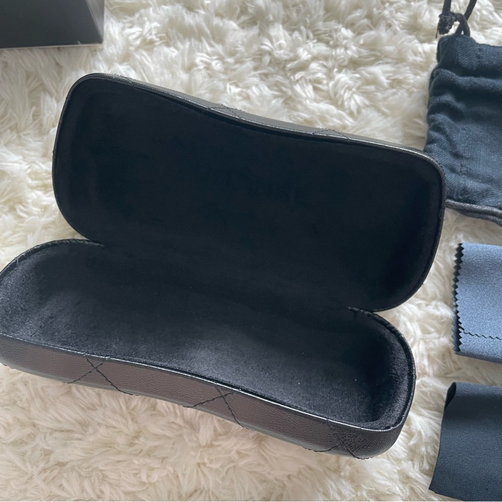 CHANEL ribbon sunglasses - Picture 8 of 12